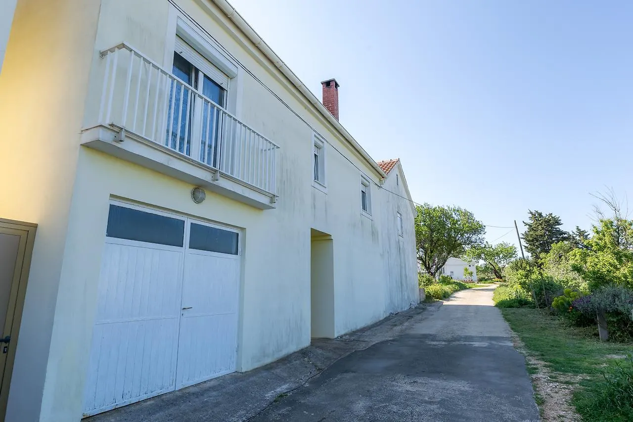 Apartment Martedic Savar Croatia